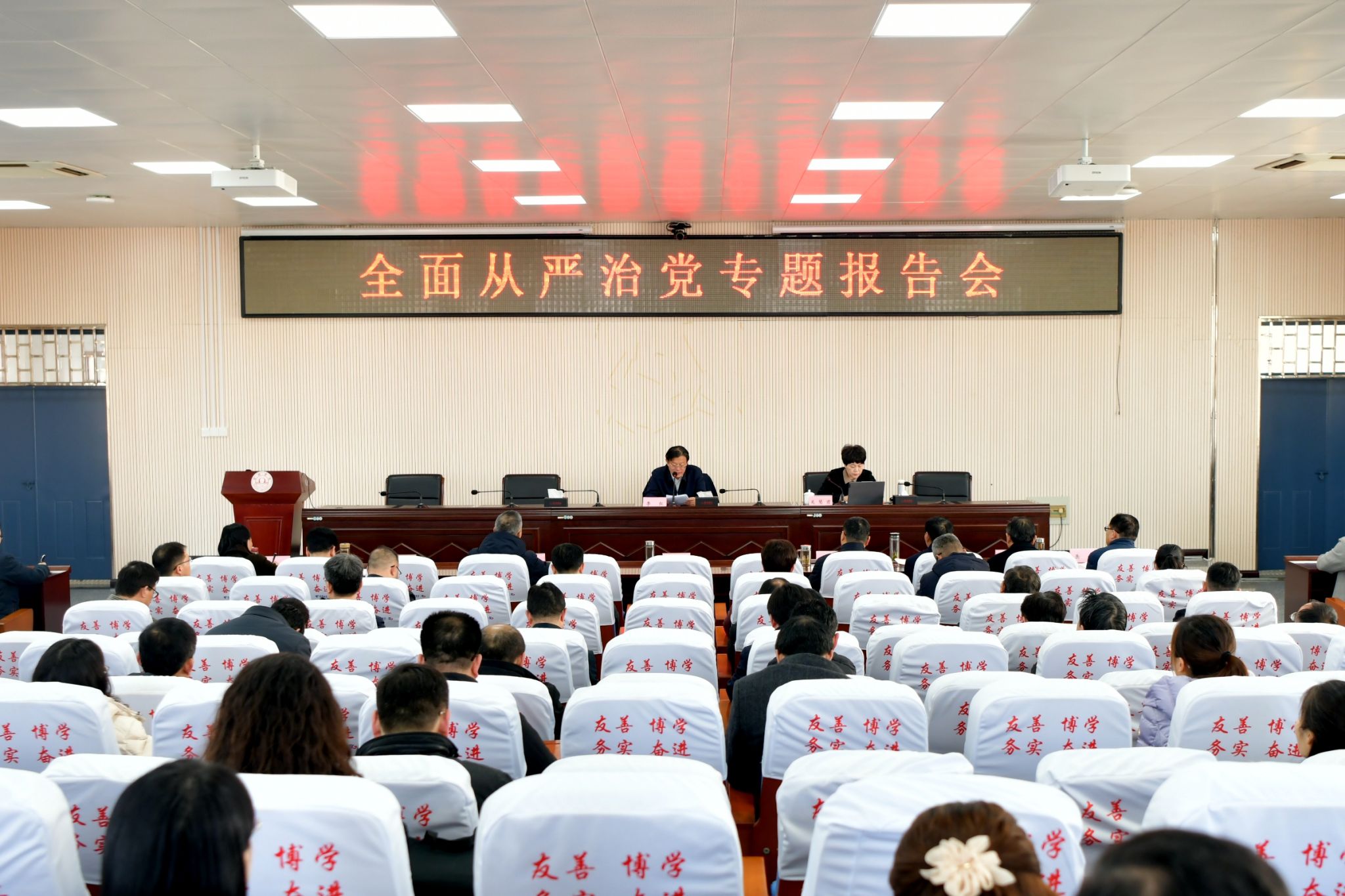 DSC_2492_副本.jpg